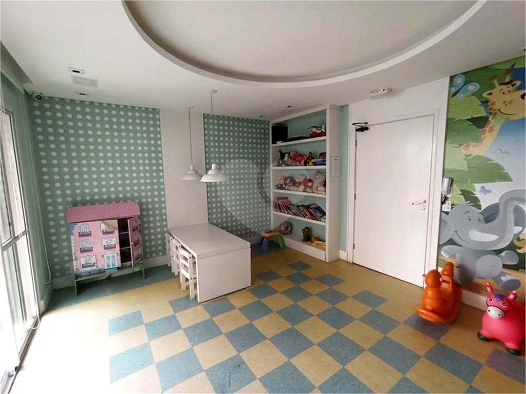Excelente apartamento andar alto e varanda gourmet integrada a sala.