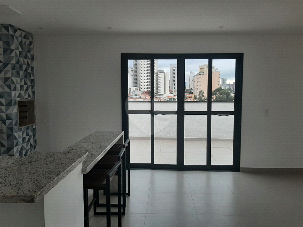 Apartamento NOVO tipo Studio com 24,72m2, dormitório, banheiro e sala integrada à cozinha e 1 vaga