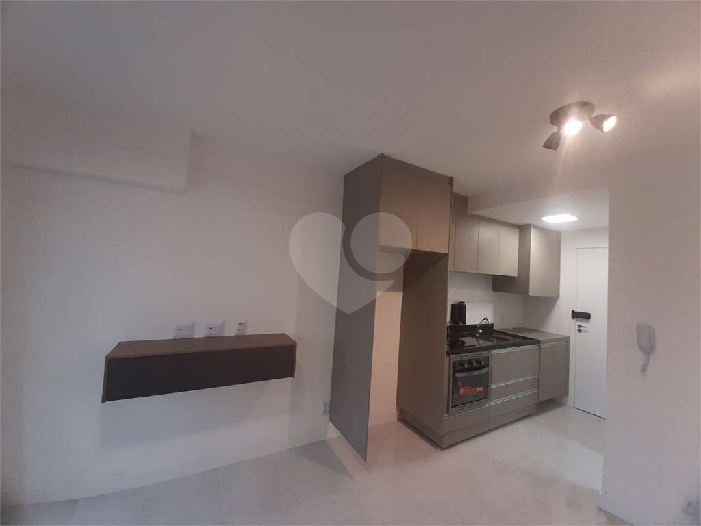 Apartamento NOVO tipo Studio com 24,72m2, dormitório, banheiro e sala integrada à cozinha e 1 vaga