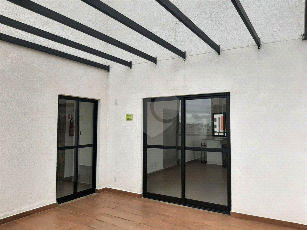 Apartamento NOVO tipo Studio com 24,72m2, dormitório, banheiro e sala integrada à cozinha e 1 vaga