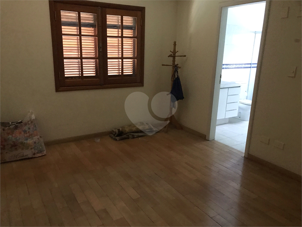 SOBRADO em JARDIM SÃO BENTO