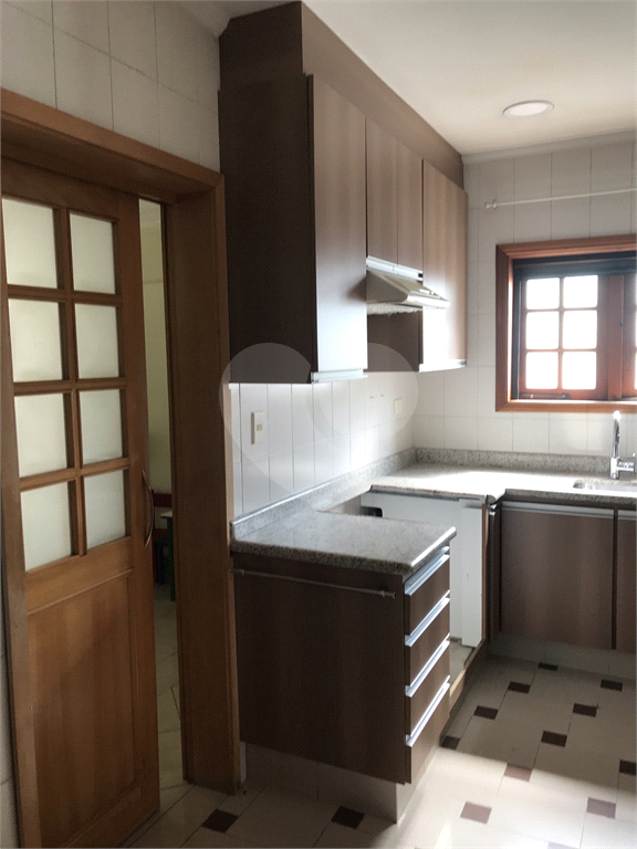 SOBRADO em JARDIM SÃO BENTO