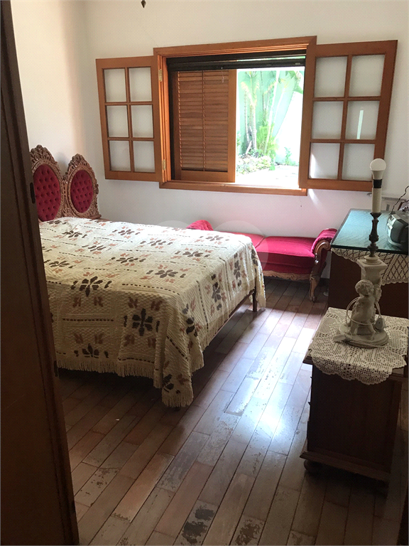 SOBRADO em JARDIM SÃO BENTO