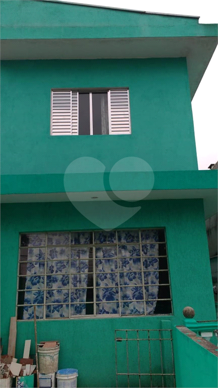 Sobrado bem localizado no Bairro de Artur Alvim - Casa Vendo Oportunidade