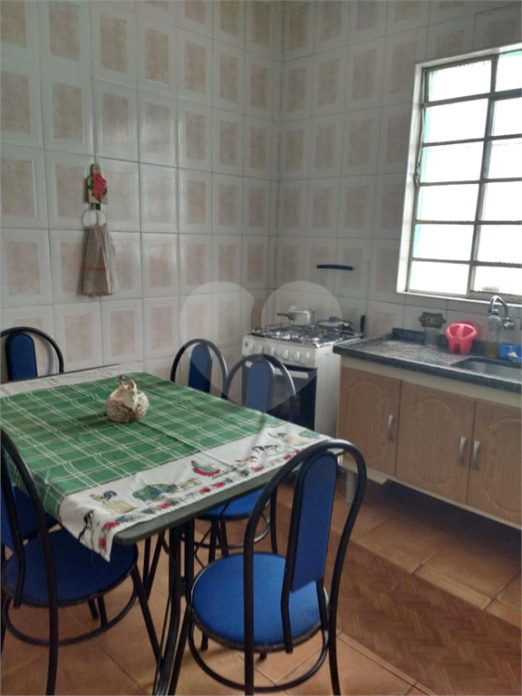 Sobrado bem localizado no Bairro de Artur Alvim - Casa Vendo Oportunidade