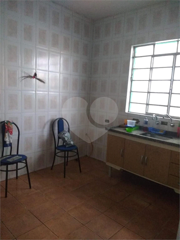 Sobrado bem localizado no Bairro de Artur Alvim - Casa Vendo Oportunidade
