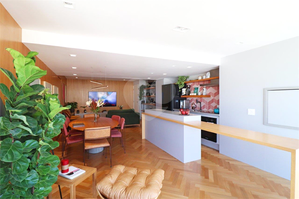 Apartamento - Pinheiros - 1 Dormitório - 88 m²