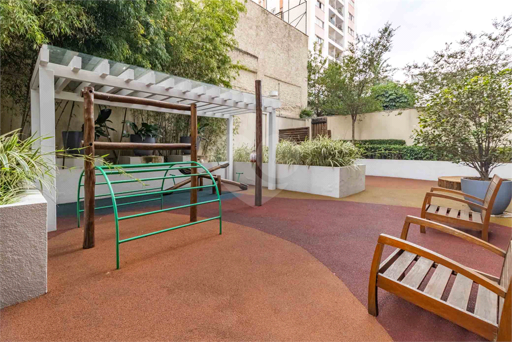 Apartamento - Pinheiros - 1 Dormitório - 88 m²