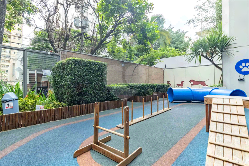 Apartamento - Pinheiros - 1 Dormitório - 88 m²