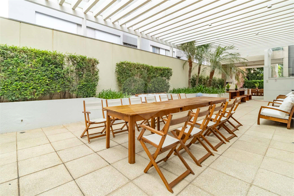 Apartamento - Pinheiros - 1 Dormitório - 88 m²