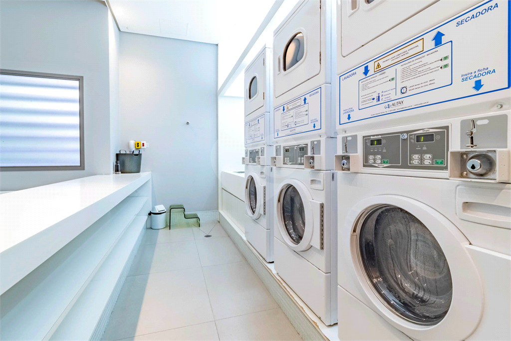 Apartamento - Pinheiros - 1 Dormitório - 88 m²