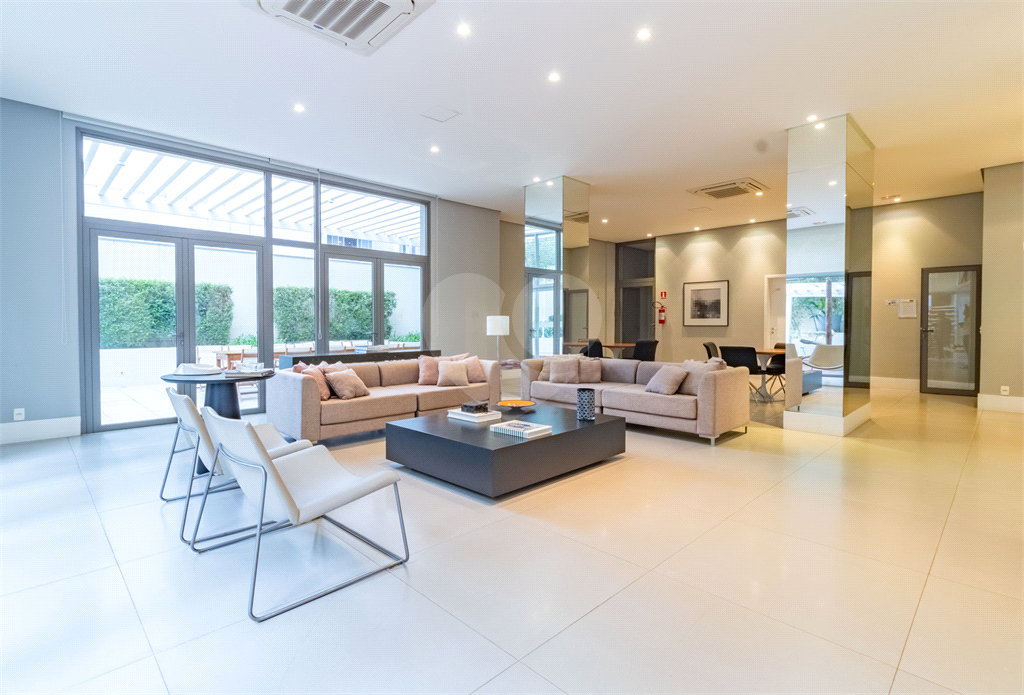 Apartamento - Pinheiros - 1 Dormitório - 88 m²