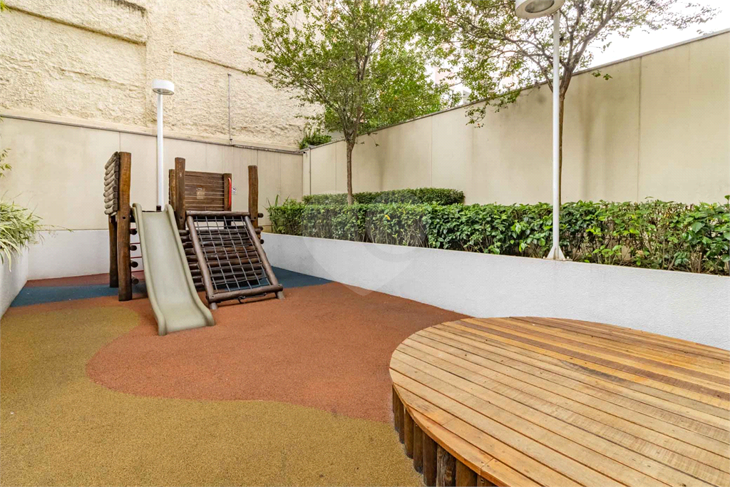 Apartamento - Pinheiros - 1 Dormitório - 88 m²