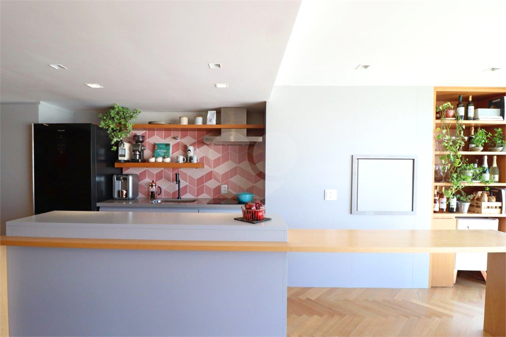 Apartamento - Pinheiros - 1 Dormitório - 88 m²