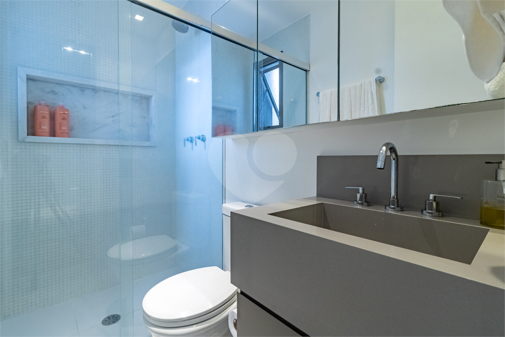 Apartamento - Pinheiros - 1 Dormitório - 88 m²