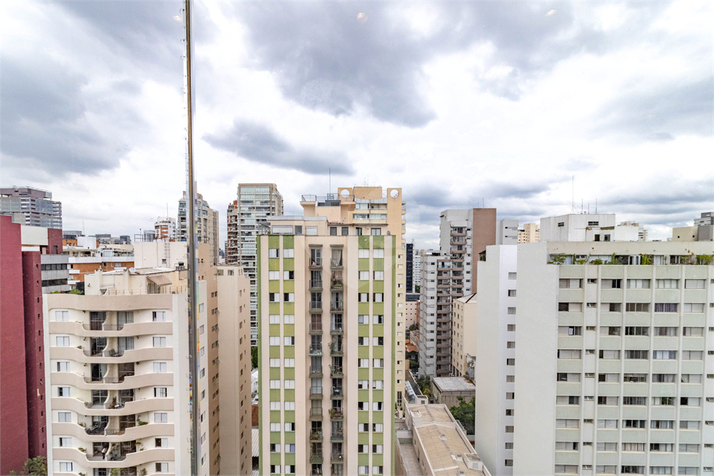 Apartamento - Pinheiros - 1 Dormitório - 88 m²