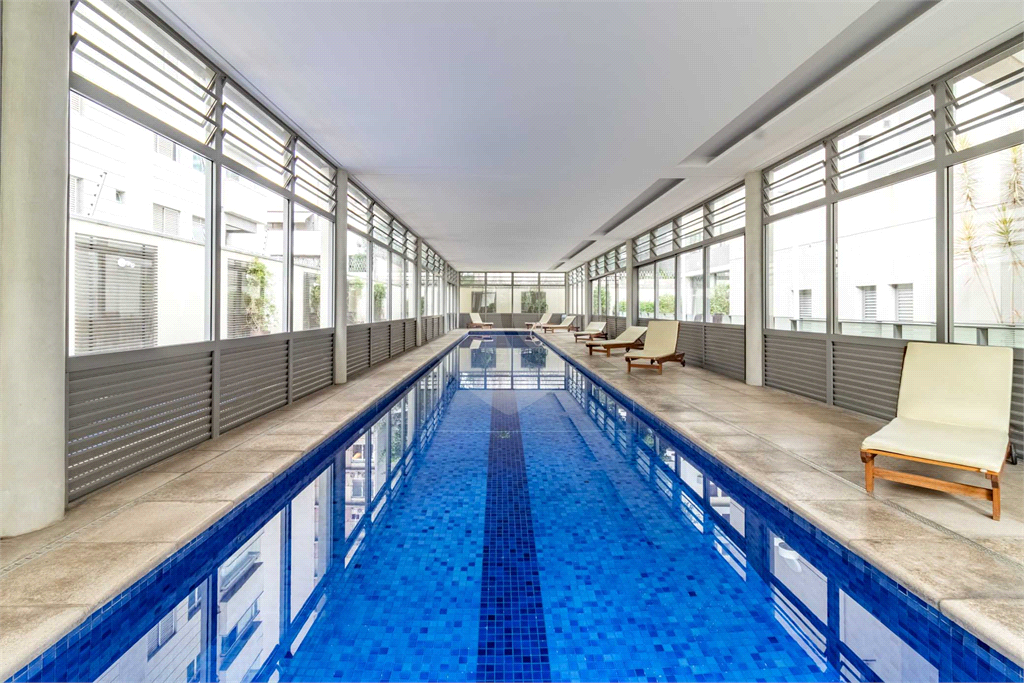 Apartamento - Pinheiros - 1 Dormitório - 88 m²