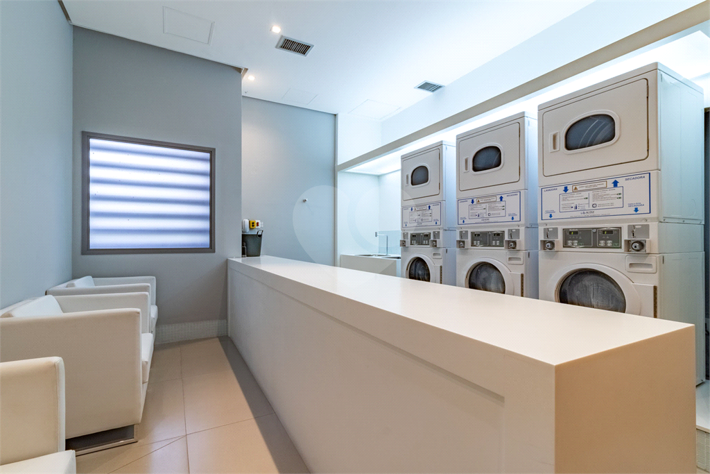 Apartamento - Pinheiros - 1 Dormitório - 88 m²