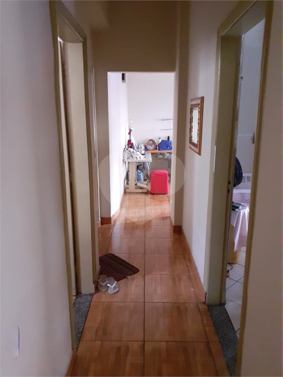Oportunidade para quem quer morar no próximo do Centro - Apto 60 mts