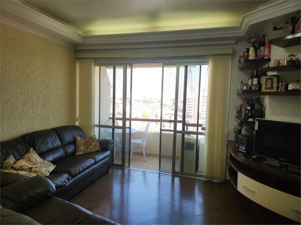 Apartamento de 65m² com varanda ,3 quartos, Horto Florestal, São Paulo