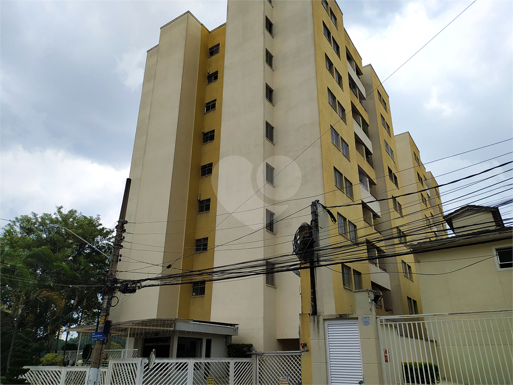 Apartamento de 65m² com varanda ,3 quartos, Horto Florestal, São Paulo