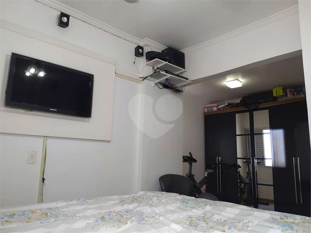 Apartamento de 65m² com varanda ,3 quartos, Horto Florestal, São Paulo