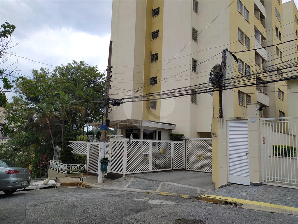 Apartamento de 65m² com varanda ,3 quartos, Horto Florestal, São Paulo