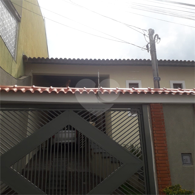 Sobrado com excelente terreno- Otimo para Construtores