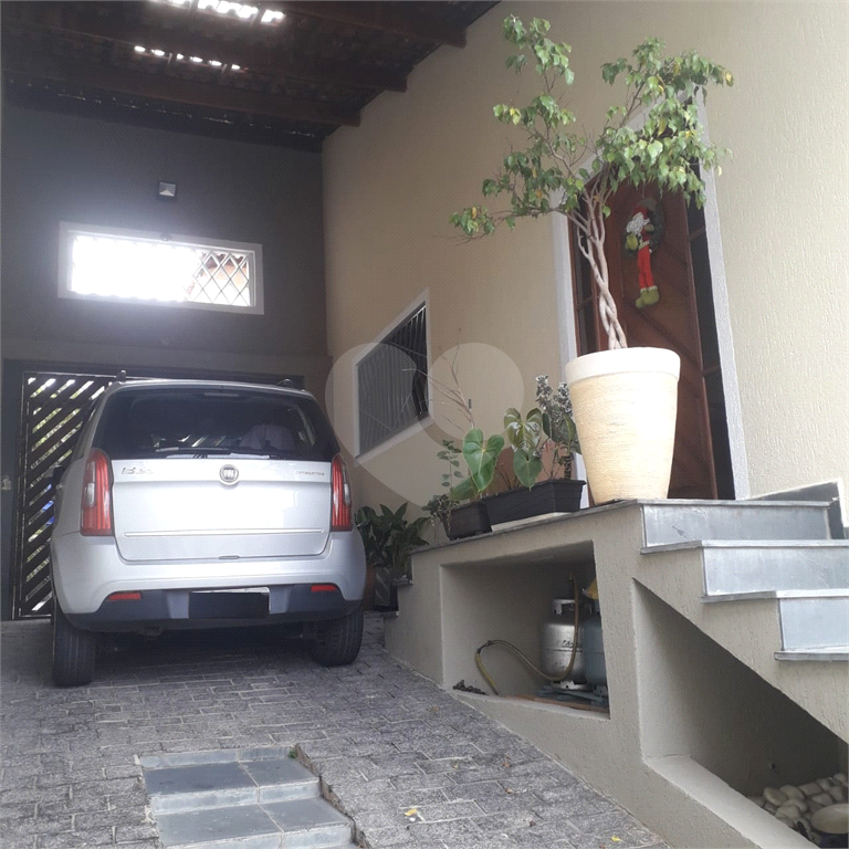 Sobrado com excelente terreno- Otimo para Construtores
