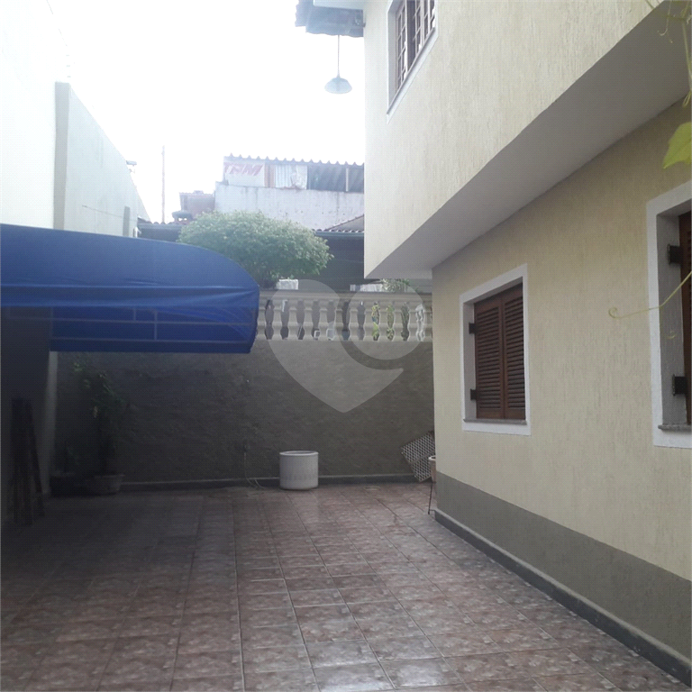 Sobrado com excelente terreno- Otimo para Construtores