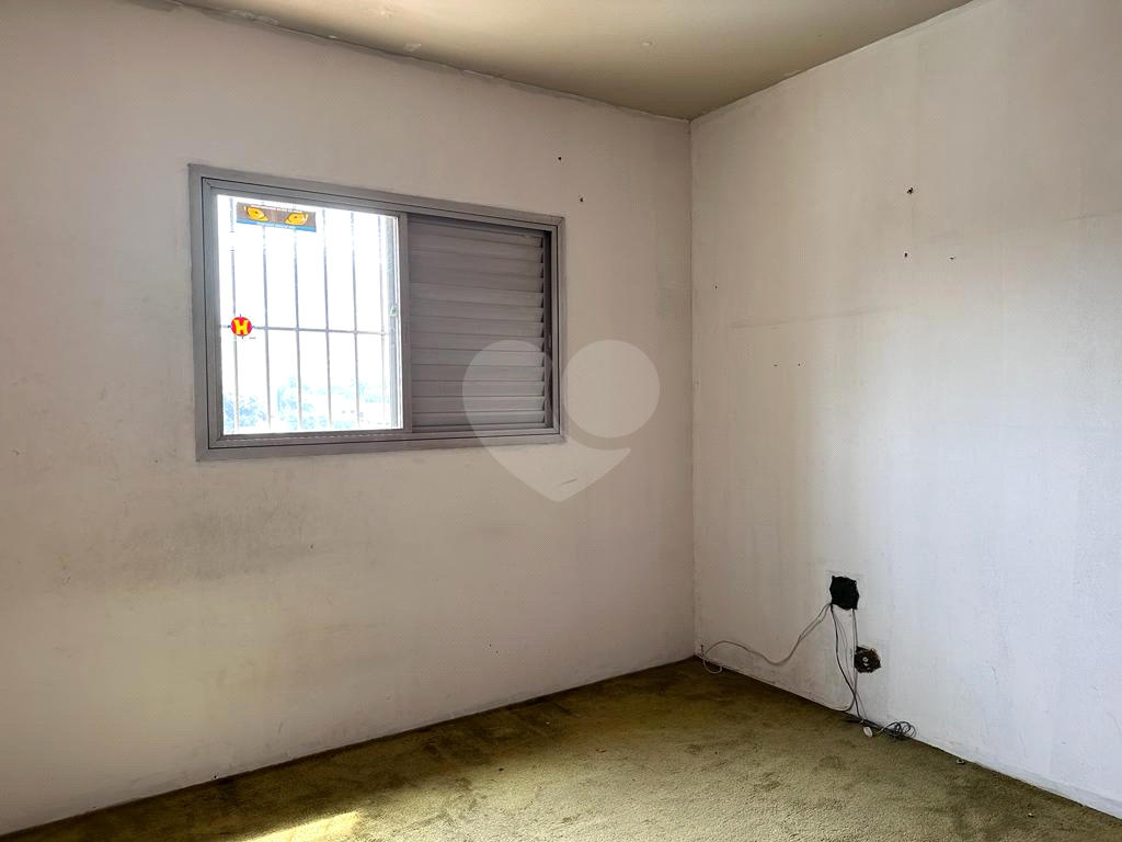 APARTAMENTO em JARDIM FRANCA