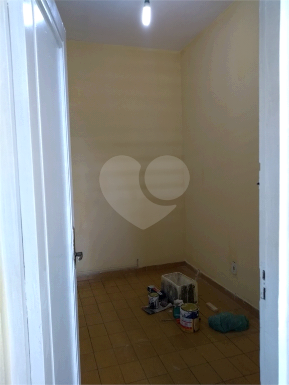 APARTAMENTO em BARRA FUNDA