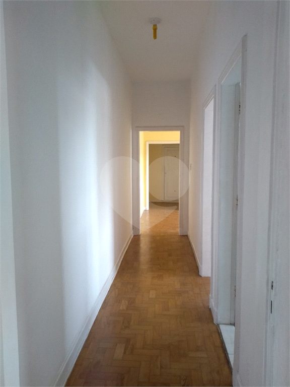APARTAMENTO em BARRA FUNDA