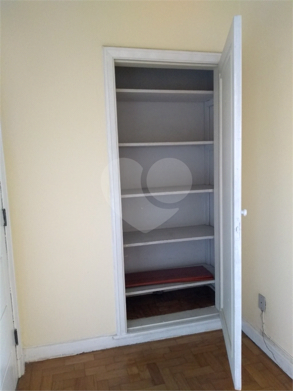 APARTAMENTO em BARRA FUNDA