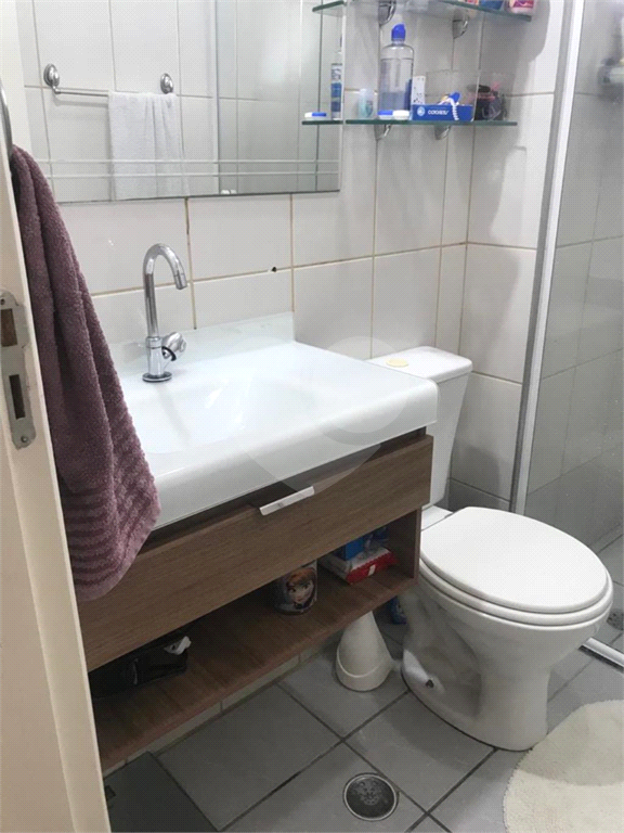 APARTAMENTO em CASA VERDE
