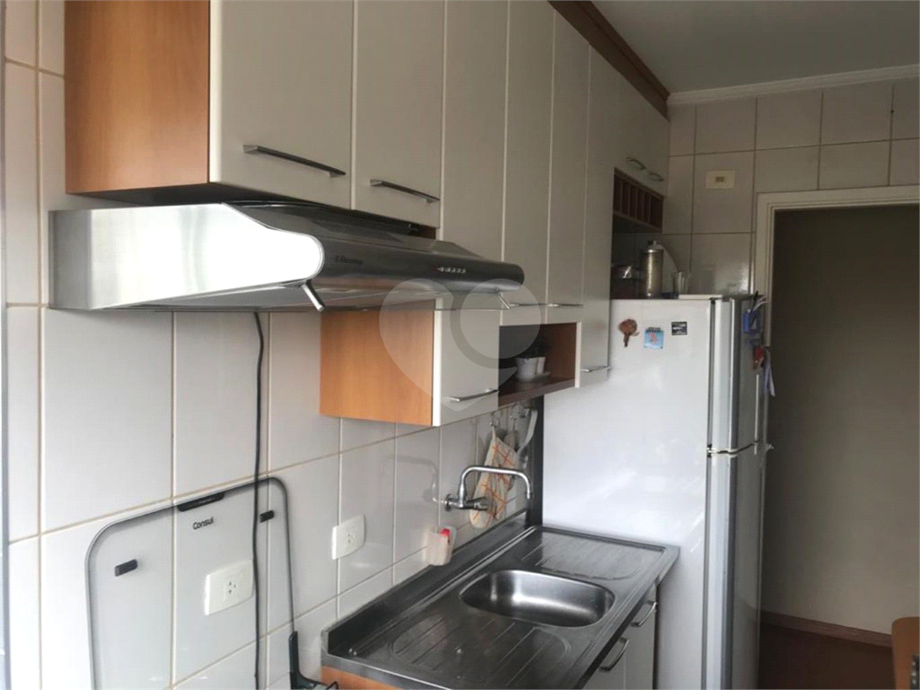 APARTAMENTO em CASA VERDE
