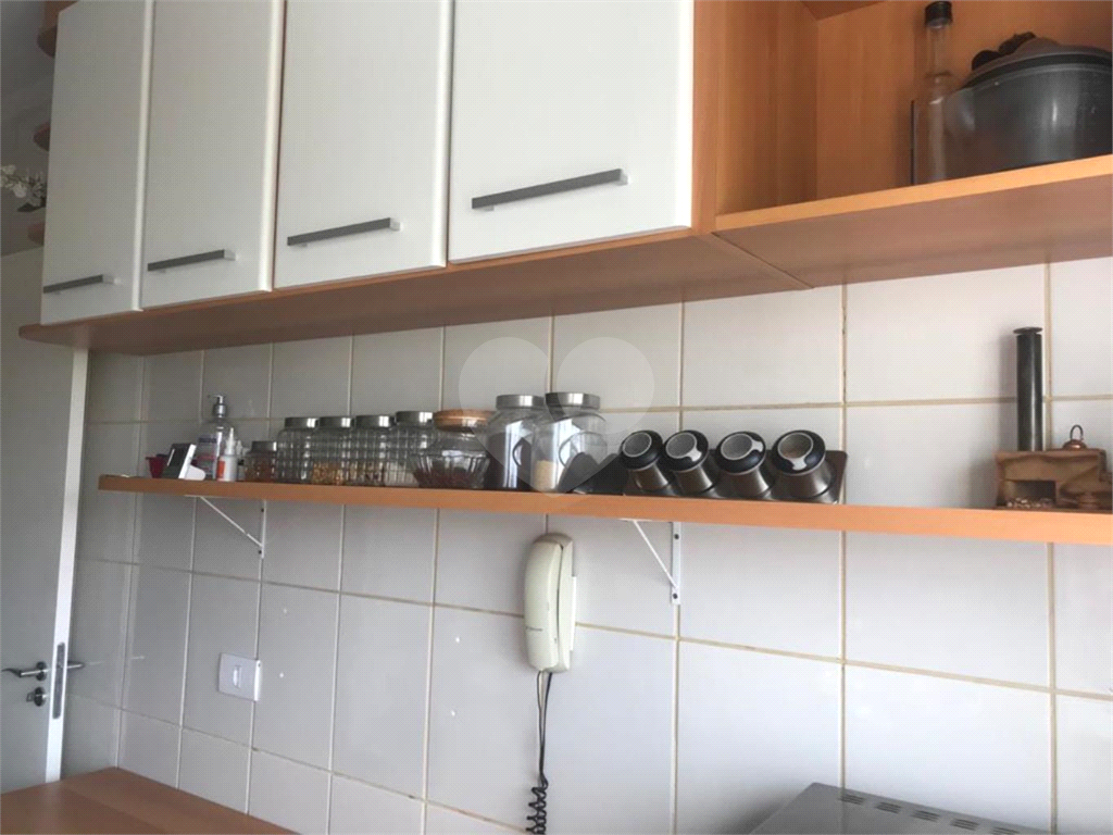 APARTAMENTO em CASA VERDE