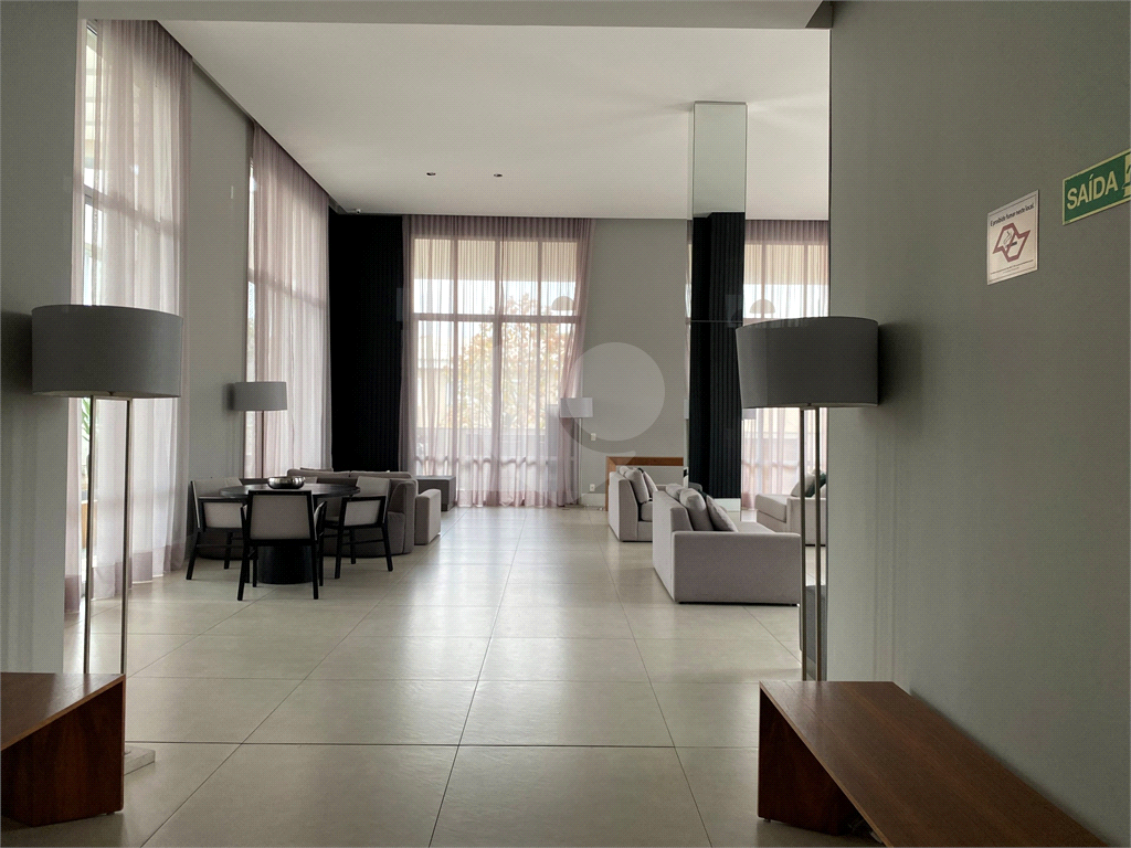 APARTAMENTO em SANTANA