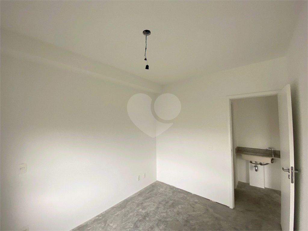 APARTAMENTO em SANTANA
