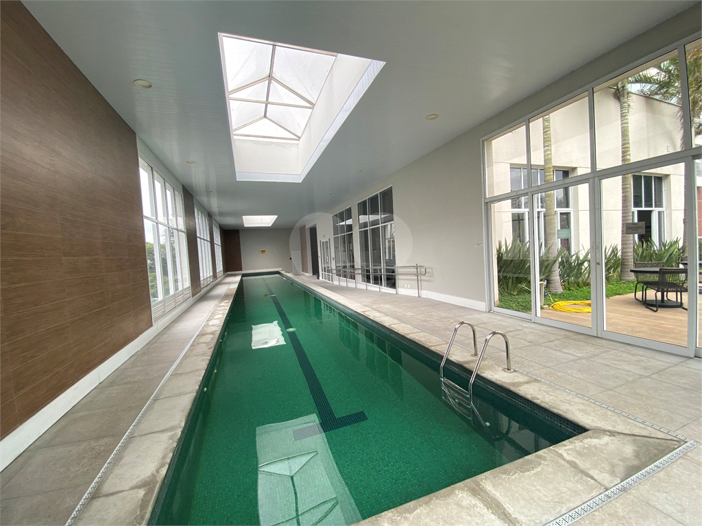 APARTAMENTO em SANTANA