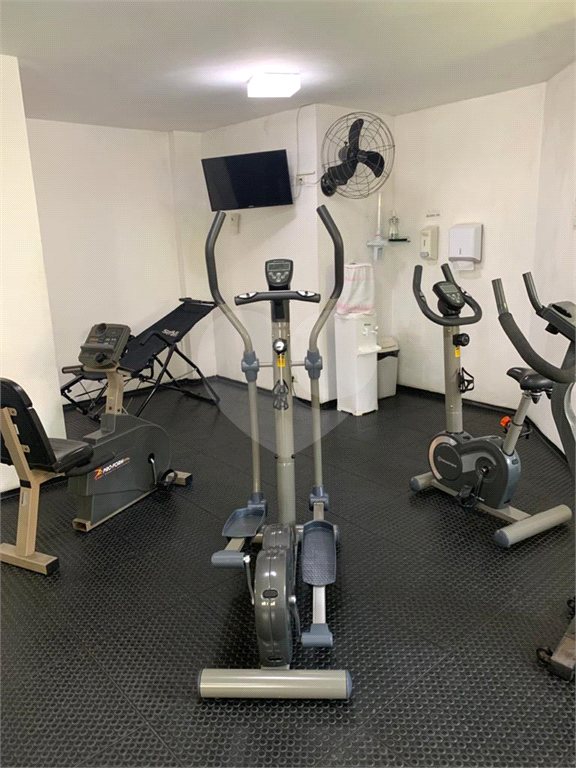 APARTAMENTO em SANTANA