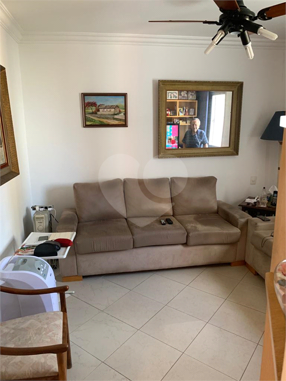 APARTAMENTO em SANTANA