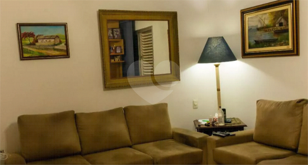 APARTAMENTO em SANTANA
