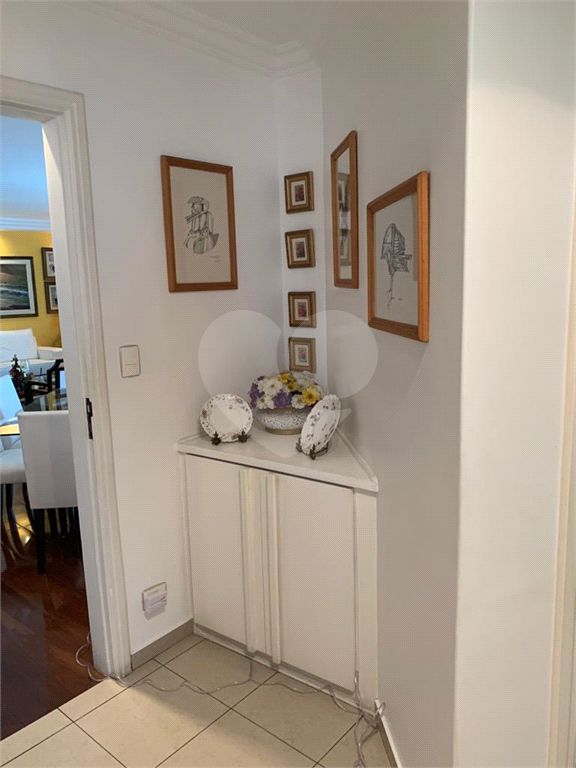 APARTAMENTO em SANTANA