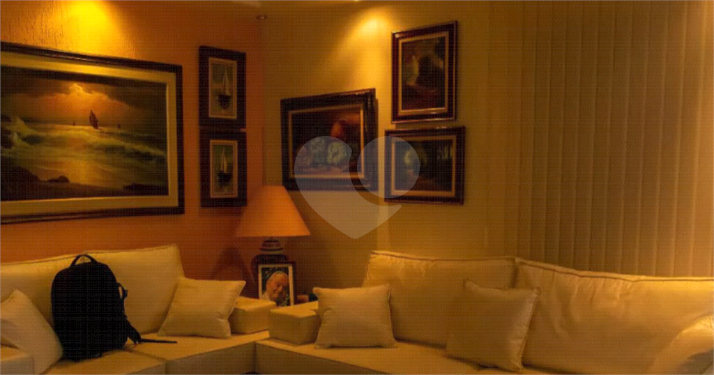 APARTAMENTO em SANTANA