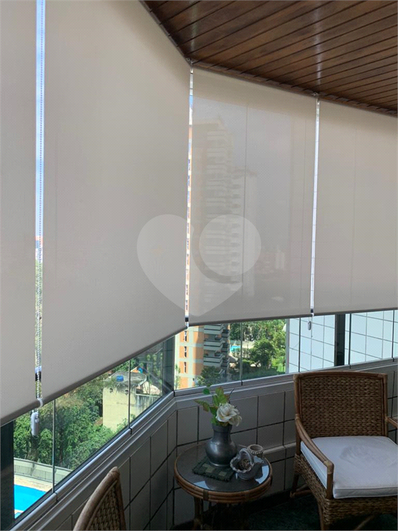 APARTAMENTO em SANTANA