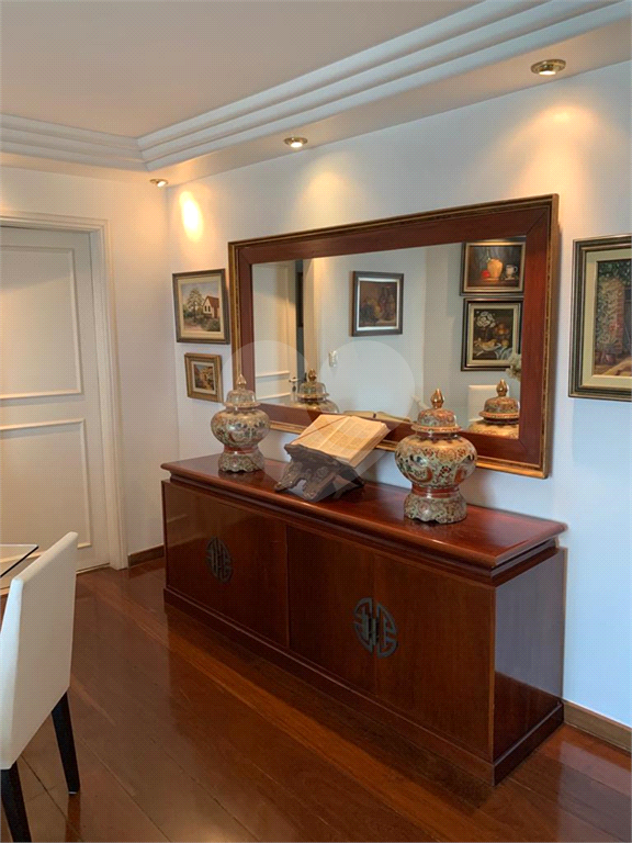 APARTAMENTO em SANTANA