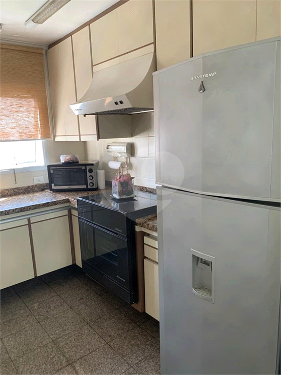 APARTAMENTO em SANTANA