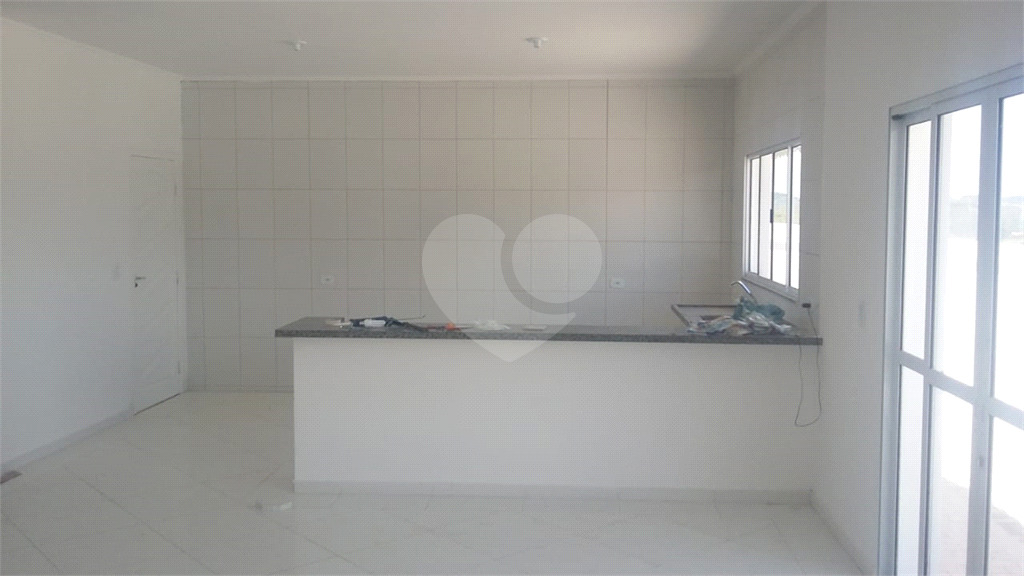 IGARATÁ, Casa em condomínio de luxo, 4 dormitórios 2 suítes 5 banheiros 6 vagas