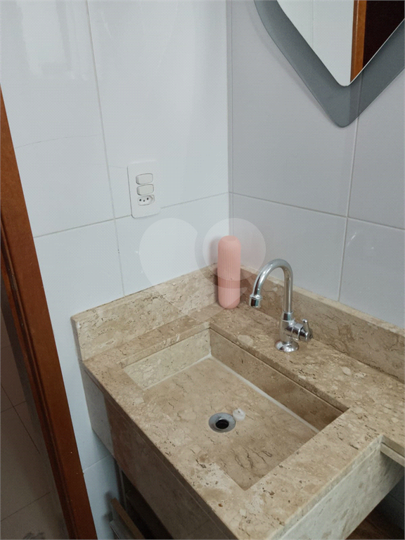 Vende-se: Apartamento com 2 dormitórios na Vila Isolina Mazzei!